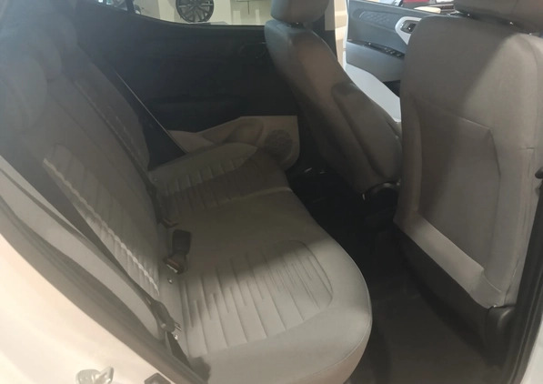 Hyundai i10 cena 83900 przebieg: 8, rok produkcji 2023 z Warszawa małe 172